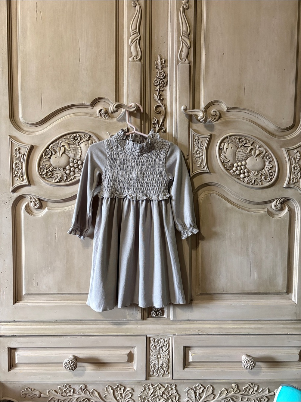 L'ovedbaby Smocked Long-Sleeve Dress in Light Gray
